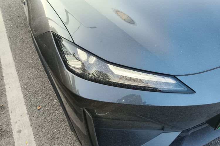 深蓝汽车 深蓝S07 2023款 200Max增程版车身外观8