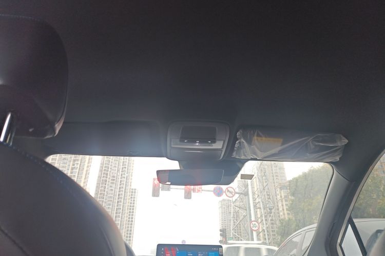 名爵 MG4 EV 2022款 425km 豪华版局部细节22