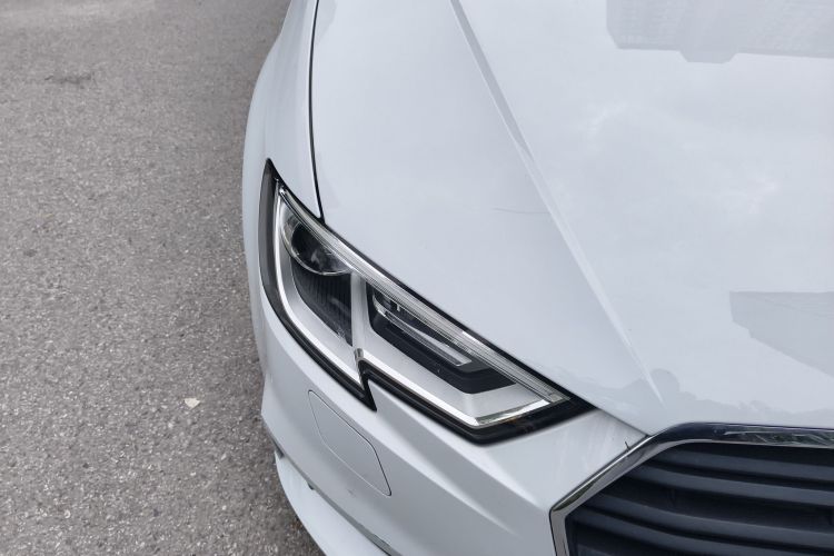 奥迪A3 2018款 30周年年型 Sportback 35 TFSI 进取型车身外观6001