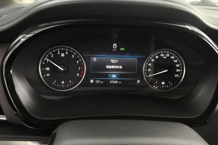 别克GL8 2022款 陆上公务舱 652T 舒适型中控内饰14