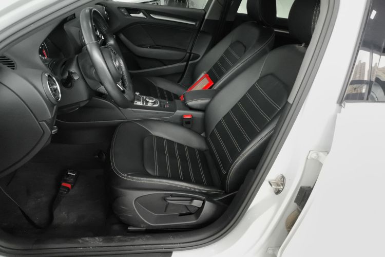 奥迪A3 2019款 Limousine 35 TFSI 进取型 国V局部细节19