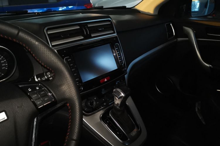 哈弗H6 2017款 蓝标 运动版 1.5T 自动两驱豪华型中控内饰16