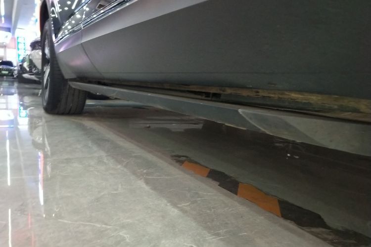 大众 途昂 2021款 380TSI 四驱尊崇豪华版局部细节9001