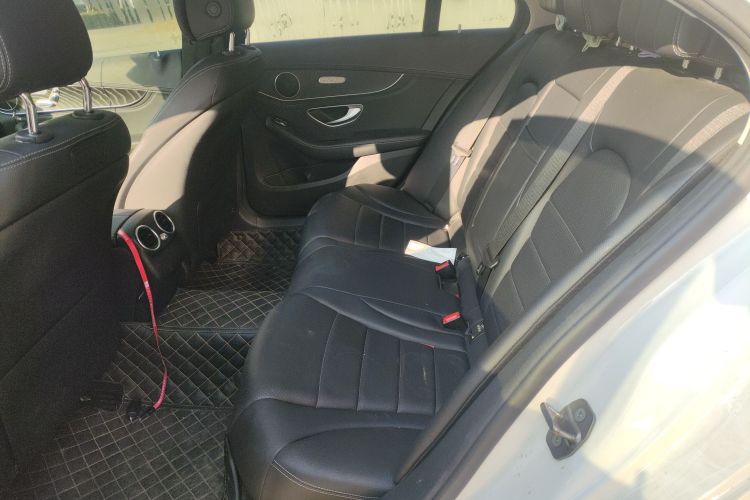 奔驰C级 2016款 C 200 L 运动型中控内饰7004