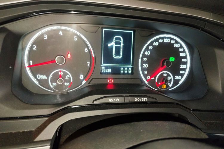 大众 Polo 2021款 Plus 1.5L 自动全景乐享版中控内饰15