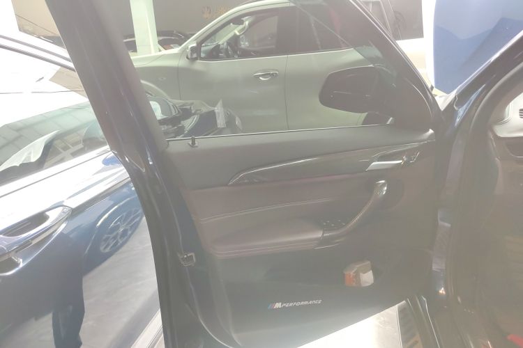 宝马X1 2020款 sDrive25Li 领先型中控内饰47