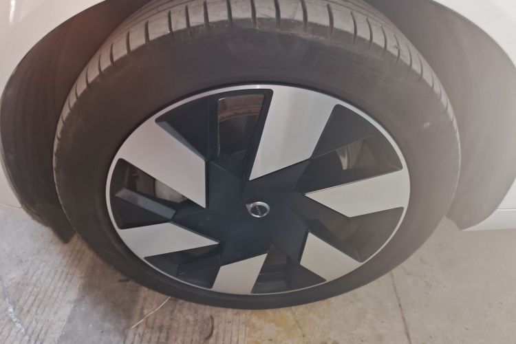 沃尔沃XC60新能源 2024款 T8 插电混动 长续航四驱智雅豪华版车身外观6007