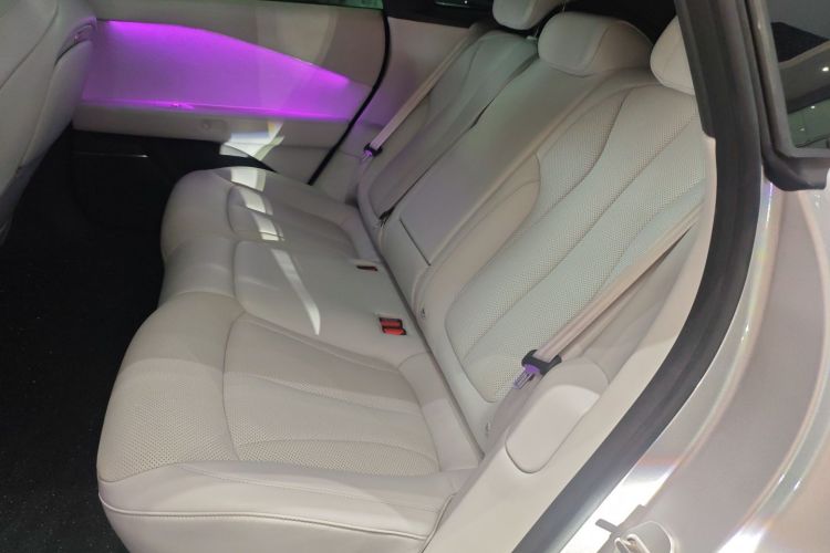 小鹏P7+ 2024款 长续航 Max中控内饰7004