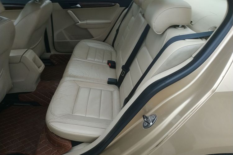 大众 朗逸 2013款 1.4TSI 手动舒适版中控内饰21