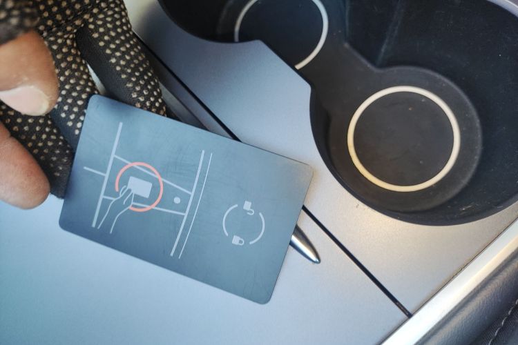 特斯拉 Model 3 2021款 标准续航后驱升级版中控内饰7001