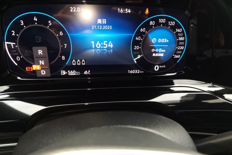 大众 高尔夫 2023款 280TSI DSG R-Line Lite中控内饰15