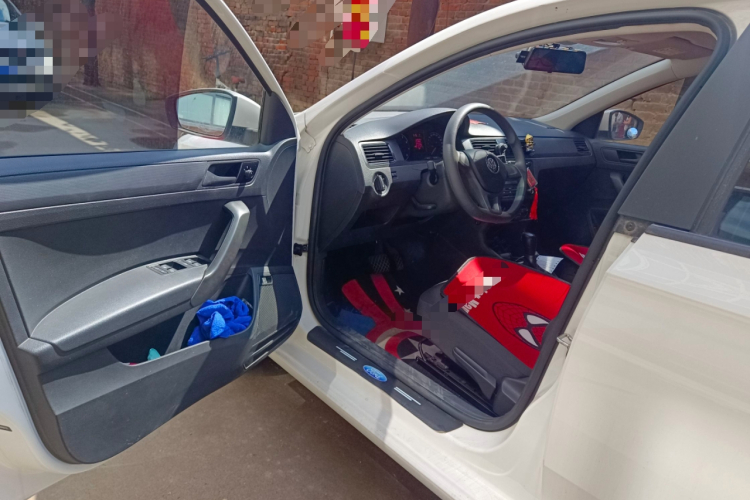 大众 桑塔纳 2016款 1.6L 自动风尚版中控内饰20