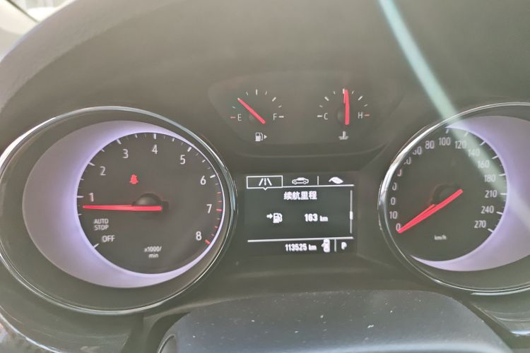 别克 威朗 2016款 两厢 15S 自动进取型中控内饰14