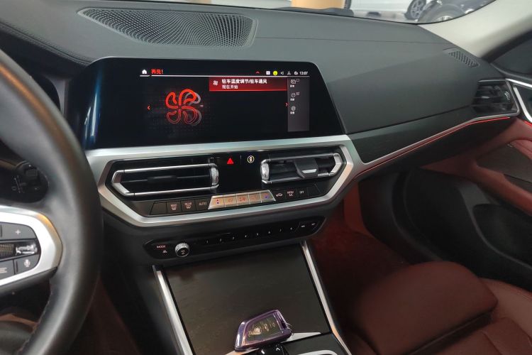 宝马4系 2022款 425i Gran Coupe M运动套装中控内饰16