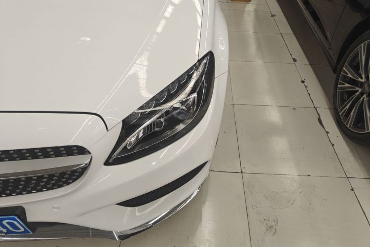 奔驰C级 2018款 C 180 L 时尚型运动版局部细节36