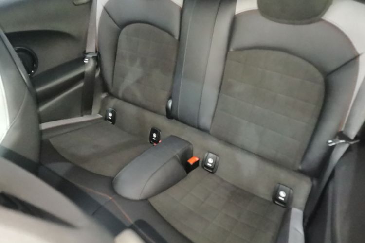 MINI 2022款 2.0T COOPER S 赛车手中控内饰7004