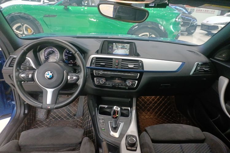 宝马2系(进口) 2018款 225i 敞篷轿跑车 M运动型中控内饰12