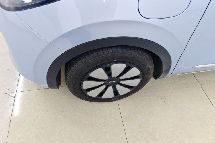 五菱汽车 五菱缤果 2024款 410km 灵犀尊享款车身外观6007