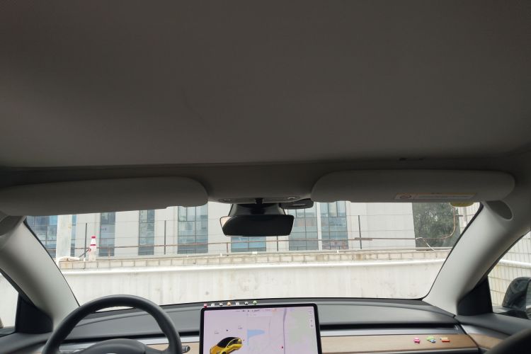 特斯拉 Model 3 2021款 标准续航后驱升级版局部细节22