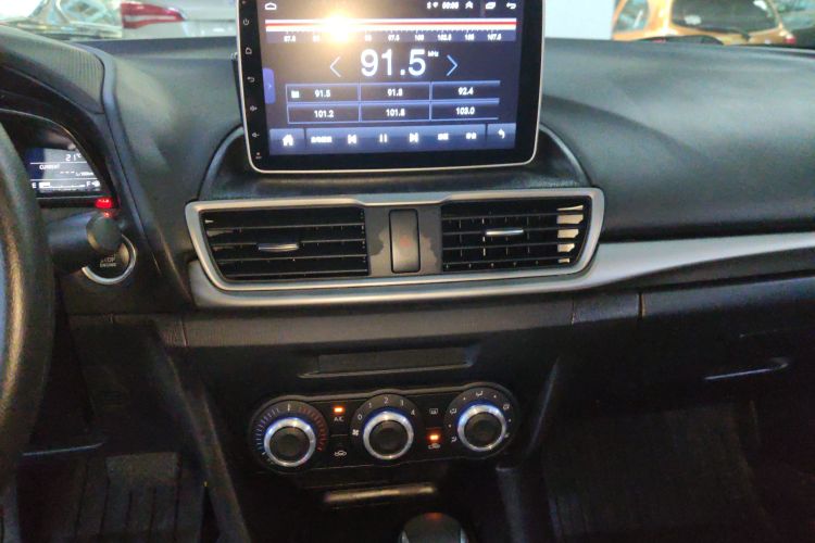 马自达3 昂克赛拉 2017款 三厢 1.5L 自动舒适型 国VI局部细节16