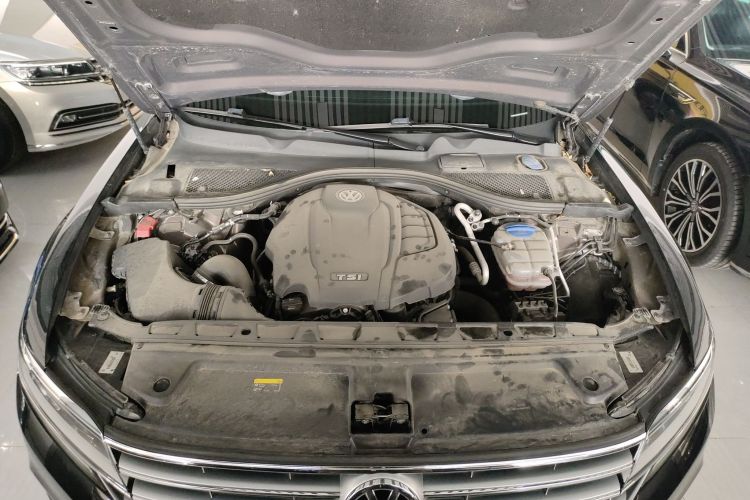 大众 辉昂 2018款 改款 380TSI 两驱商务版机舱底盘24