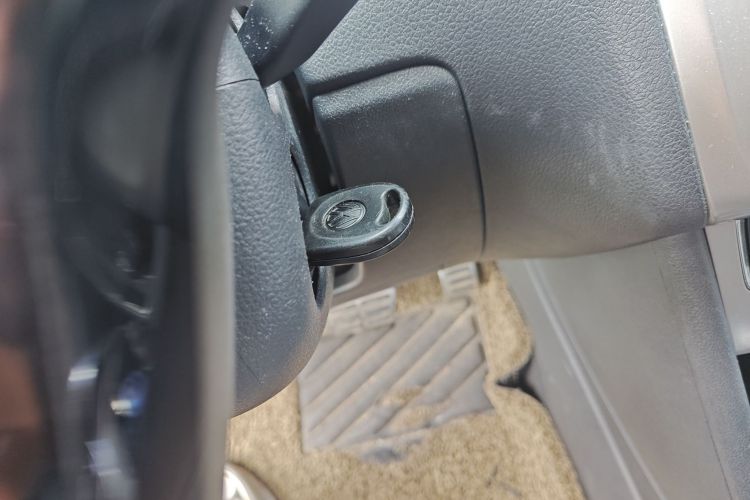 大众 2014款 1.6L Cross Polo 自动中控内饰11