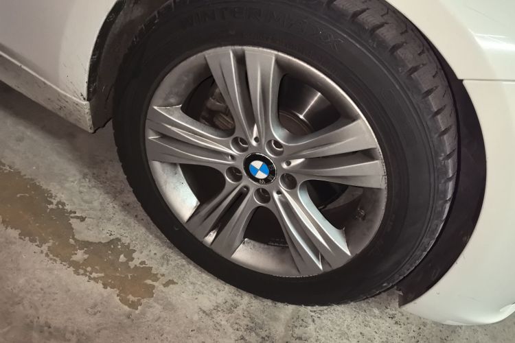 宝马3系 2015款 328i 运动设计套装车身外观6007