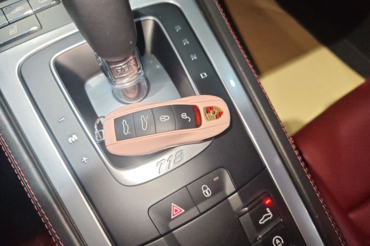 保时捷718 2016款 Cayman 2.0T中控内饰7001