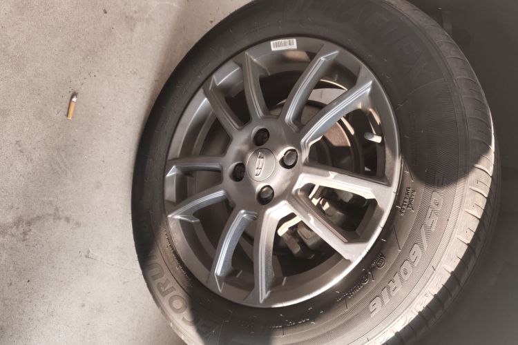 吉利汽车 远景X3 2021款 PRO 1.5L 手动精英型车身外观6008