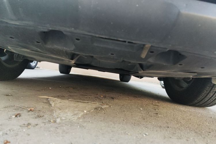 斯巴鲁 傲虎 2015款 2.5i 豪华导航版局部细节9008