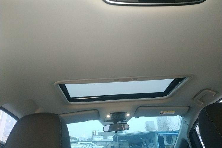 广汽传祺 传祺M8 2024款 领秀系列 390T 豪华版中控内饰22