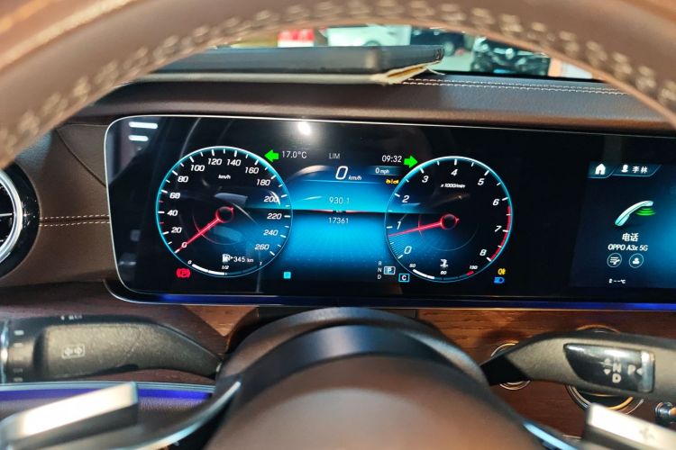 奔驰E级 2023款 E 260 L局部细节14