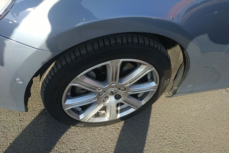 沃尔沃V40 2018款 T3 智雅版车身外观6007