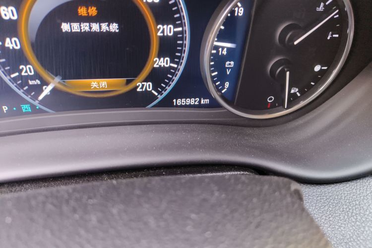 别克 昂科威 2014款 28T 四驱全能运动旗舰型中控内饰15