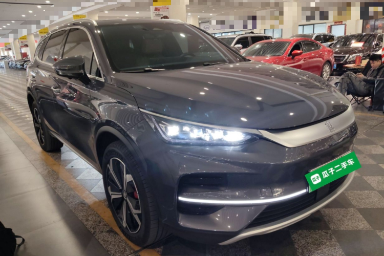比亚迪 唐新能源 2022款 EV 730KM 尊享型车身外观3