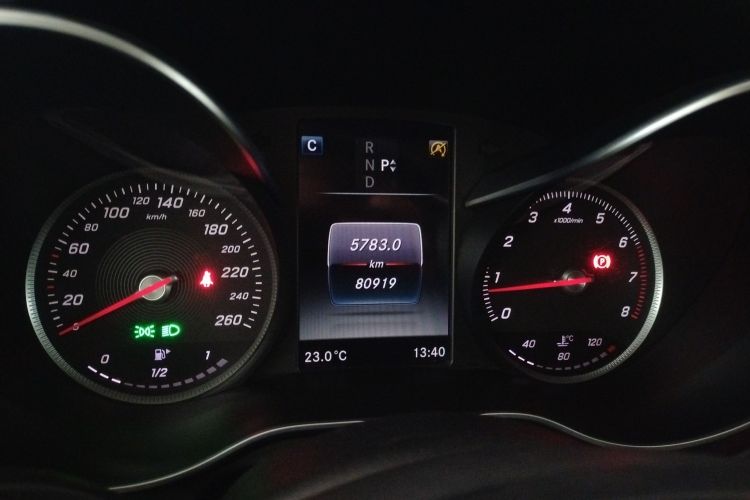 奔驰C级 2015款 改款 C 200 L 运动型局部细节14