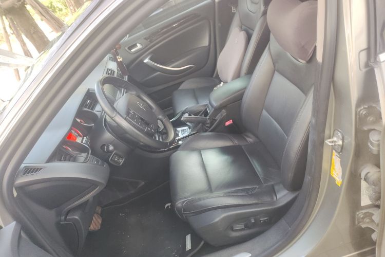 雪铁龙C5 2014款 2.0L 自动尊享型局部细节19