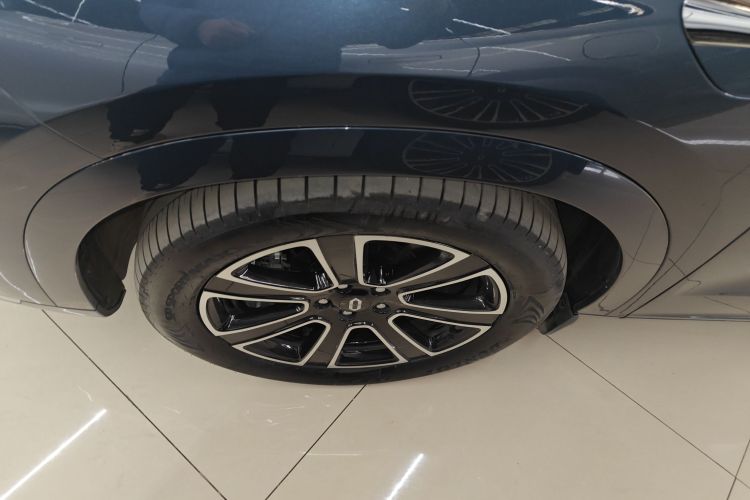 鸿蒙智行 问界M7 2024款 1.5T 智驾四驱Ultra版 6座车身外观6007