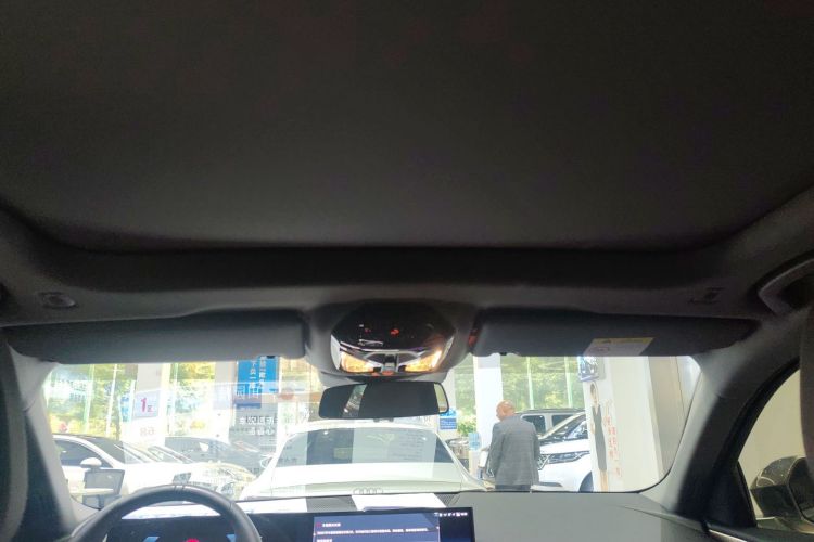 宝马5系 2024款 530Li 领先型 M运动套装局部细节22