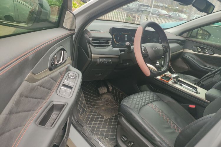 星途凌云 2021款 400T 两驱星尊版中控内饰20