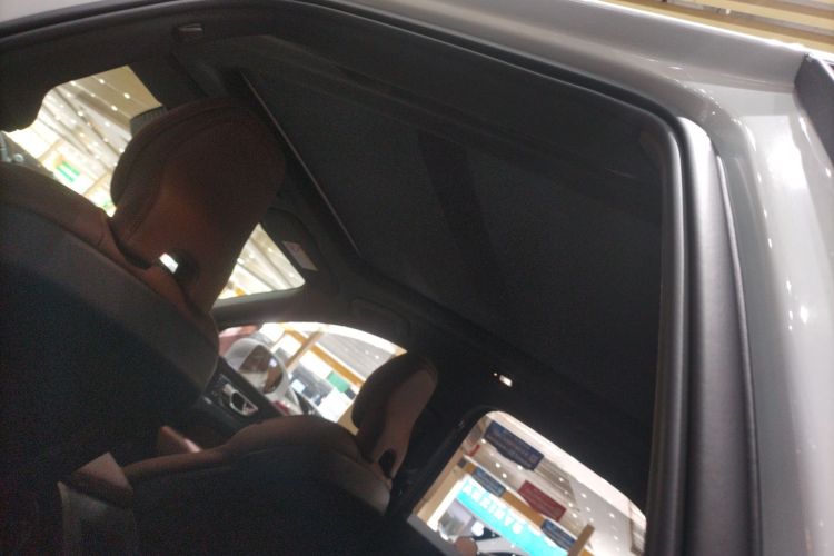 沃尔沃XC60新能源 2023款 T8 插电混动 长续航四驱智远豪华版中控内饰22