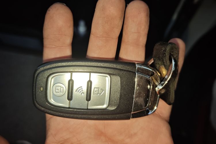 斯巴鲁 森林人 2016款 2.0i 时尚导航版中控内饰11