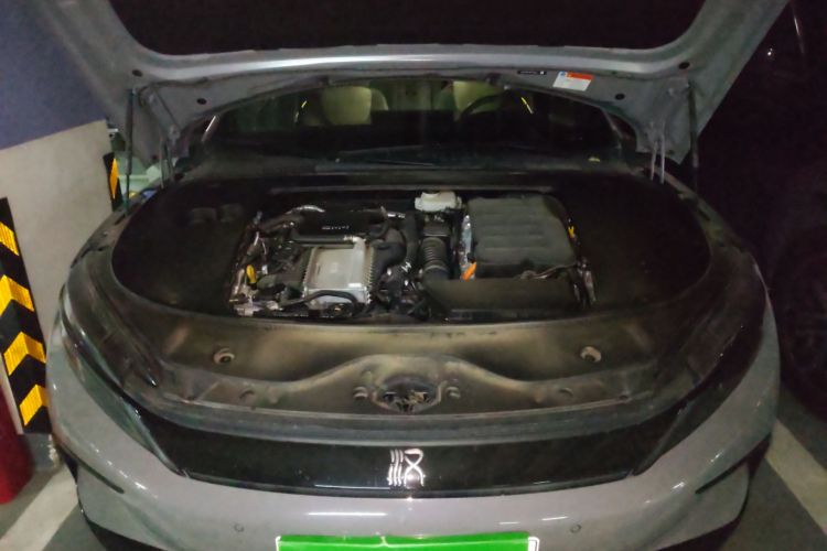 比亚迪 汉 2025款 DM-i 125KM尊荣型局部细节24