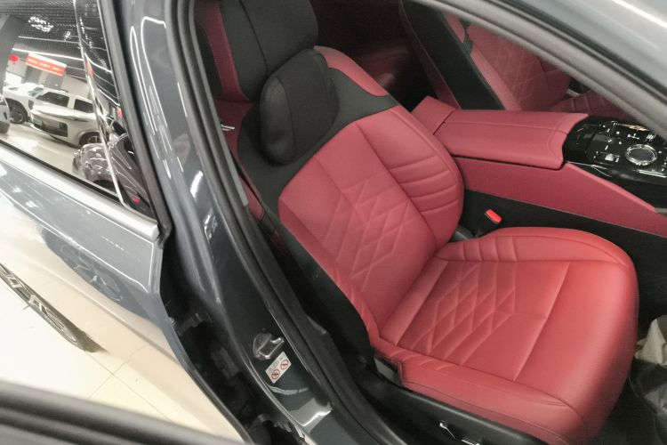 宝马i5 2024款 eDrive 35L 尊享型 M运动套装局部细节41