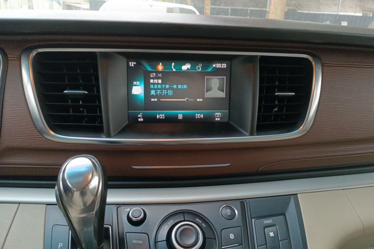 别克GL8 2017款 25S 舒适型 国V局部细节16