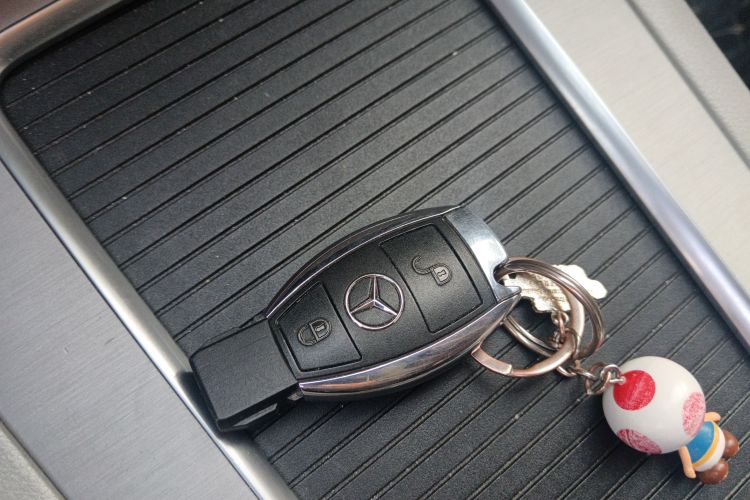 奔驰GLK级 2014款 GLK 260 4MATIC 动感型中控内饰11