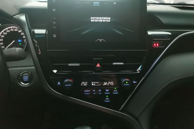 丰田 凯美瑞 2021款 2.0G 豪华版中控内饰16