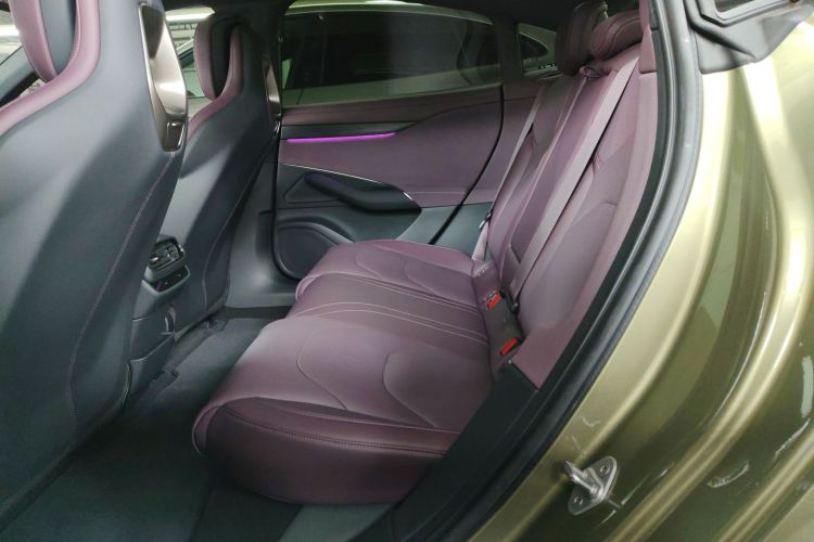 小米汽车 小米SU7 2024款 后驱长续航智驾版中控内饰7004