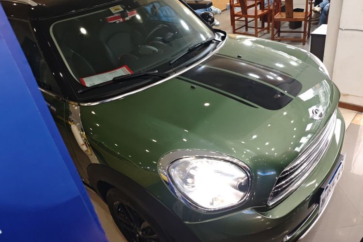 MINI Countryman 2014款 1.6T COOPER ALL4 Excitement车身外观3