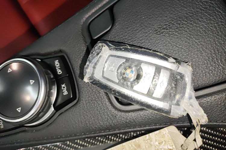 宝马M6 2013款 M6 Gran Coupe中控内饰11